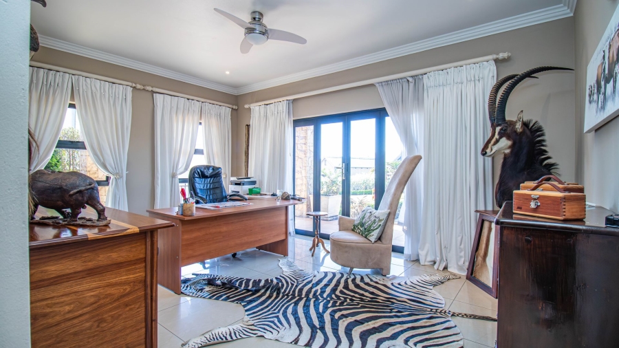 3 Bedroom Property for Sale in The Coves North West